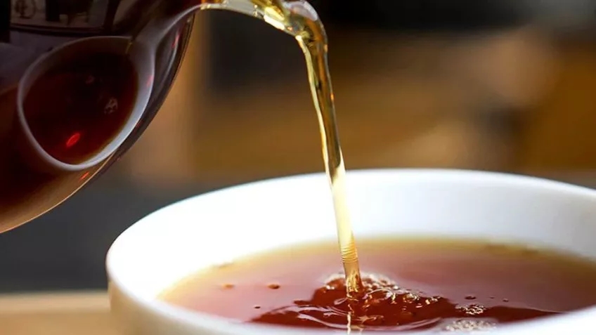 Hair loss treatment with tea